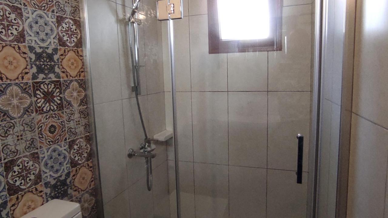 Mystic Guest House Famagusta Famagusta  Bagian luar foto