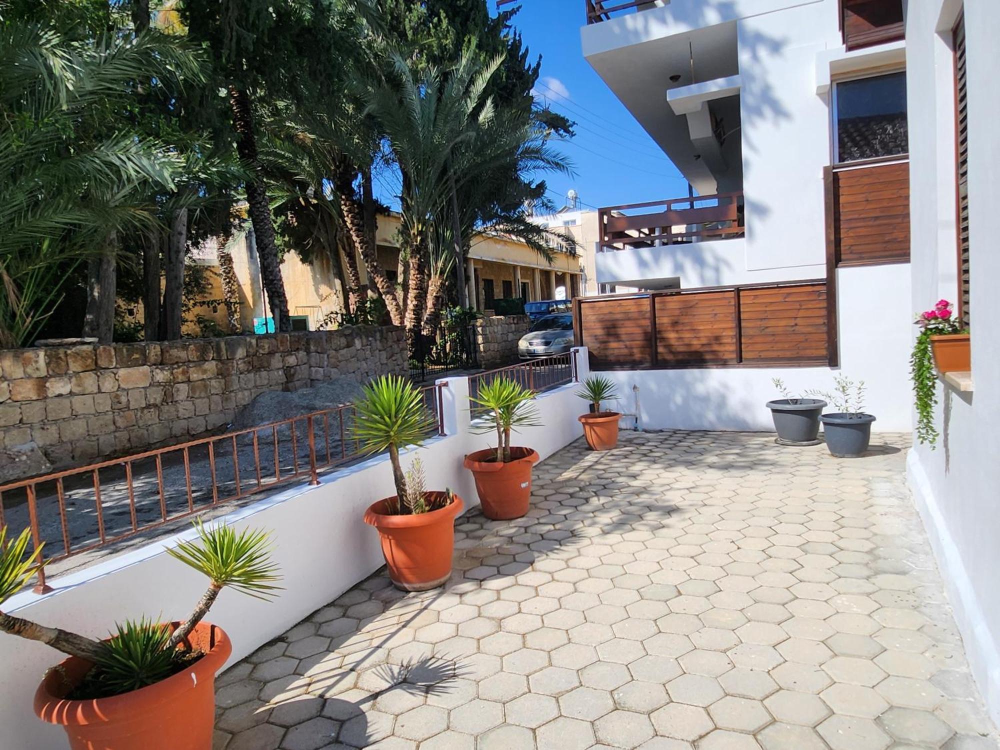 Mystic Guest House Famagusta Famagusta  Bagian luar foto